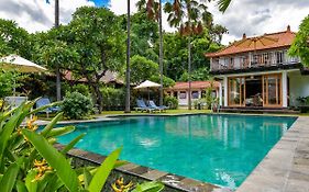 Ganesha Coral Reef Villas